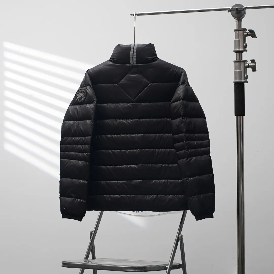 CANADA GOOSE 2228 ：Black Size：XS-XXL